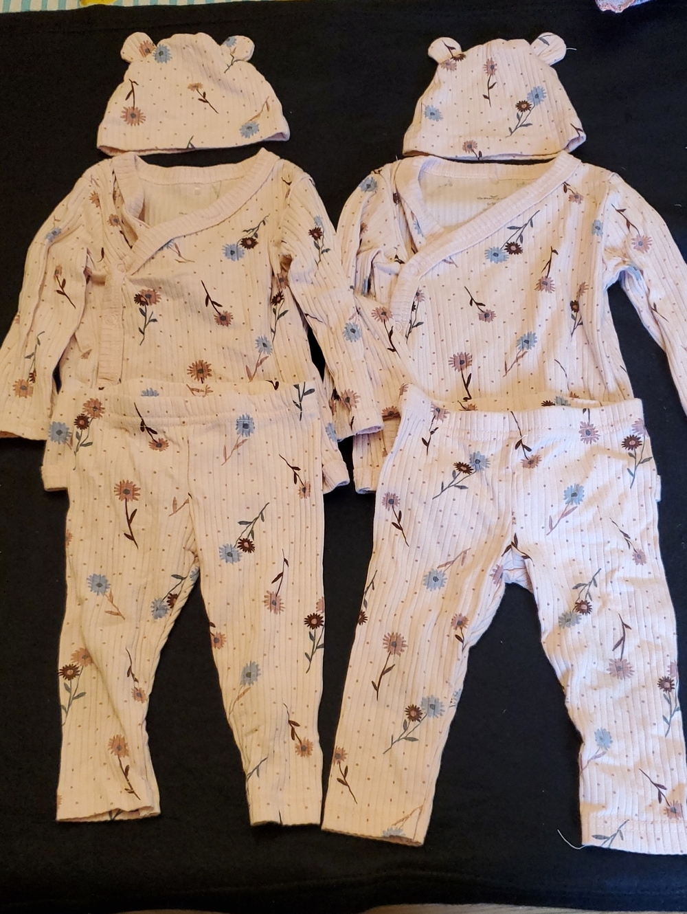 Two (Twin) Floral Ribbed Set with Hats